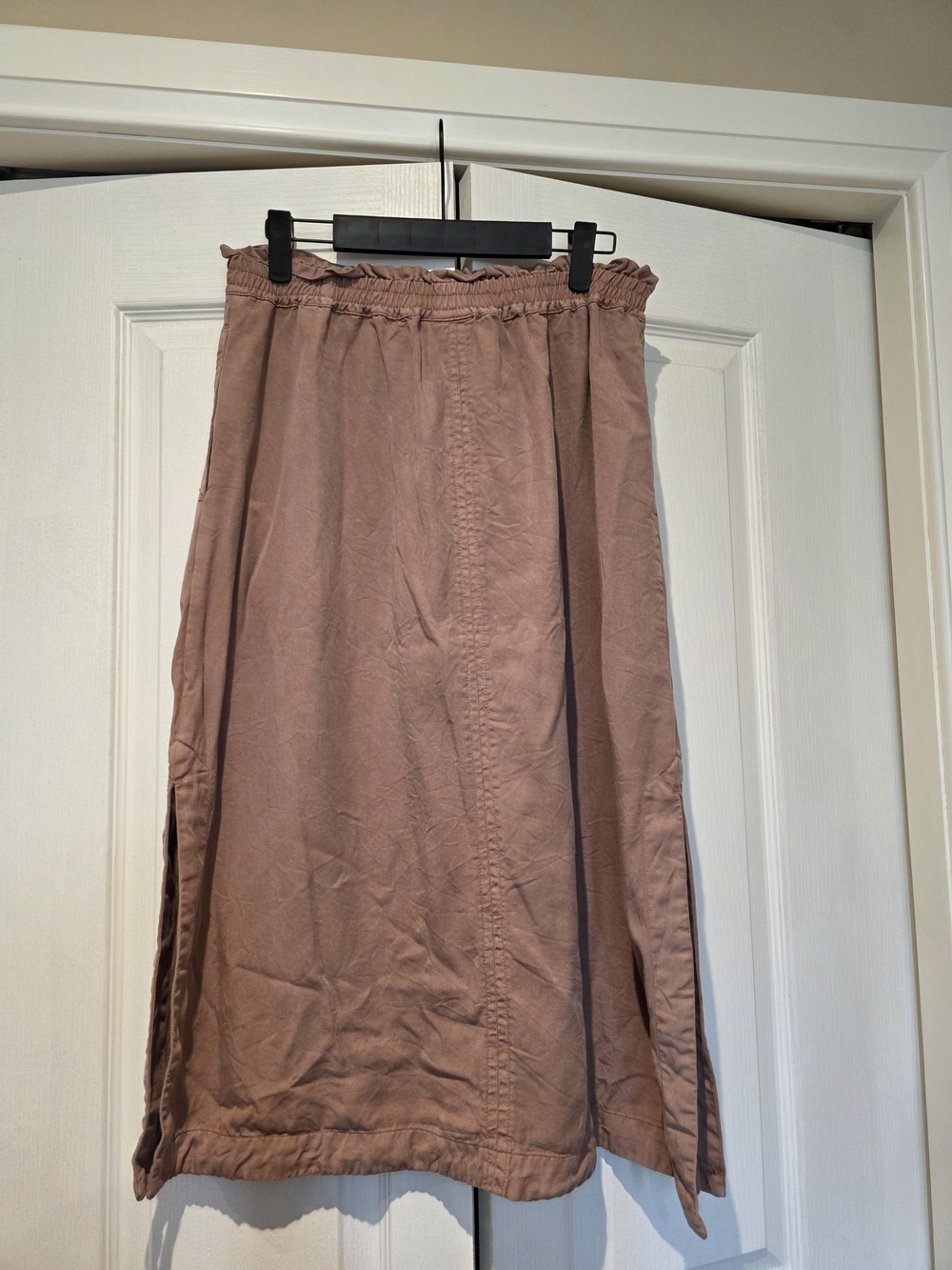 tentree Smocked Waist Midi Skirt in Rosewood - Picture 6 of 6